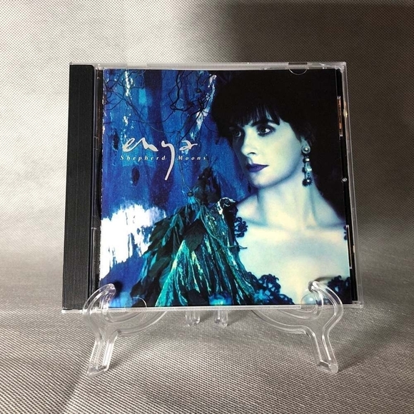 CD Enya ‎– Shepherd Moons - Picture 1 of 2